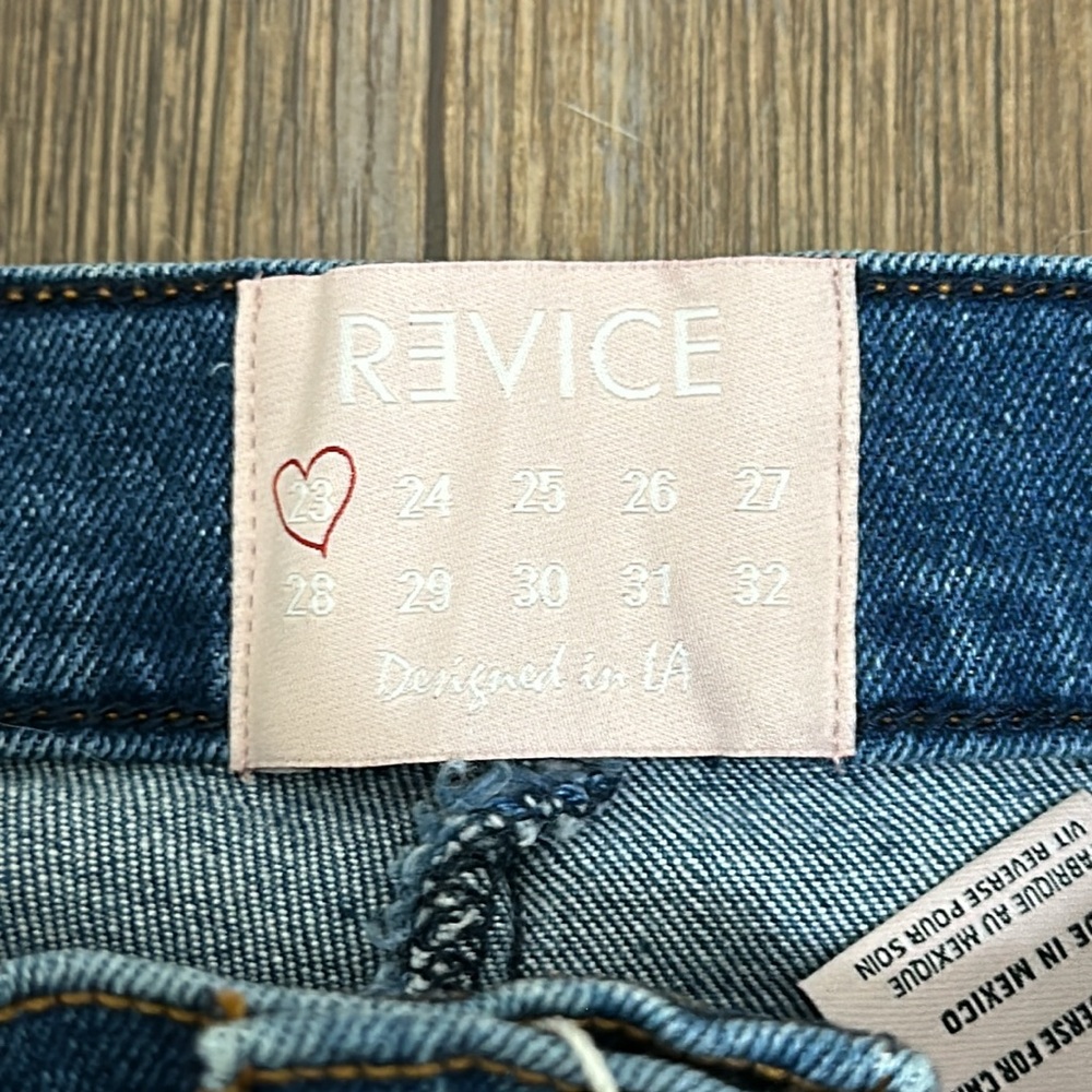 NWT REVICE Denim Rollergirl Flare Jeans size 23 - Picture 2 of 4